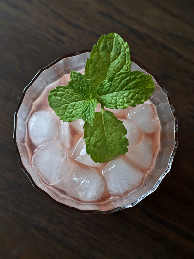 Strawberry Peppercorn Shrub with Ginger Ale