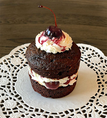 fancy black forest cupcakes
